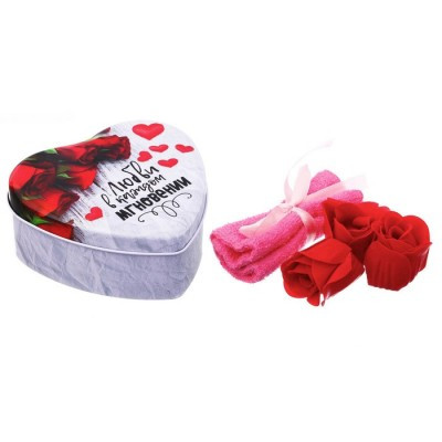 Набор "Любви в каждом мгновении!": 5 мыльных роз полотенце в шкатулке