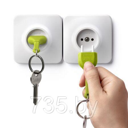 Брелок и держатель для ключа Розетка зеленая Unplug Qualy - фото 3 - id-p167709765