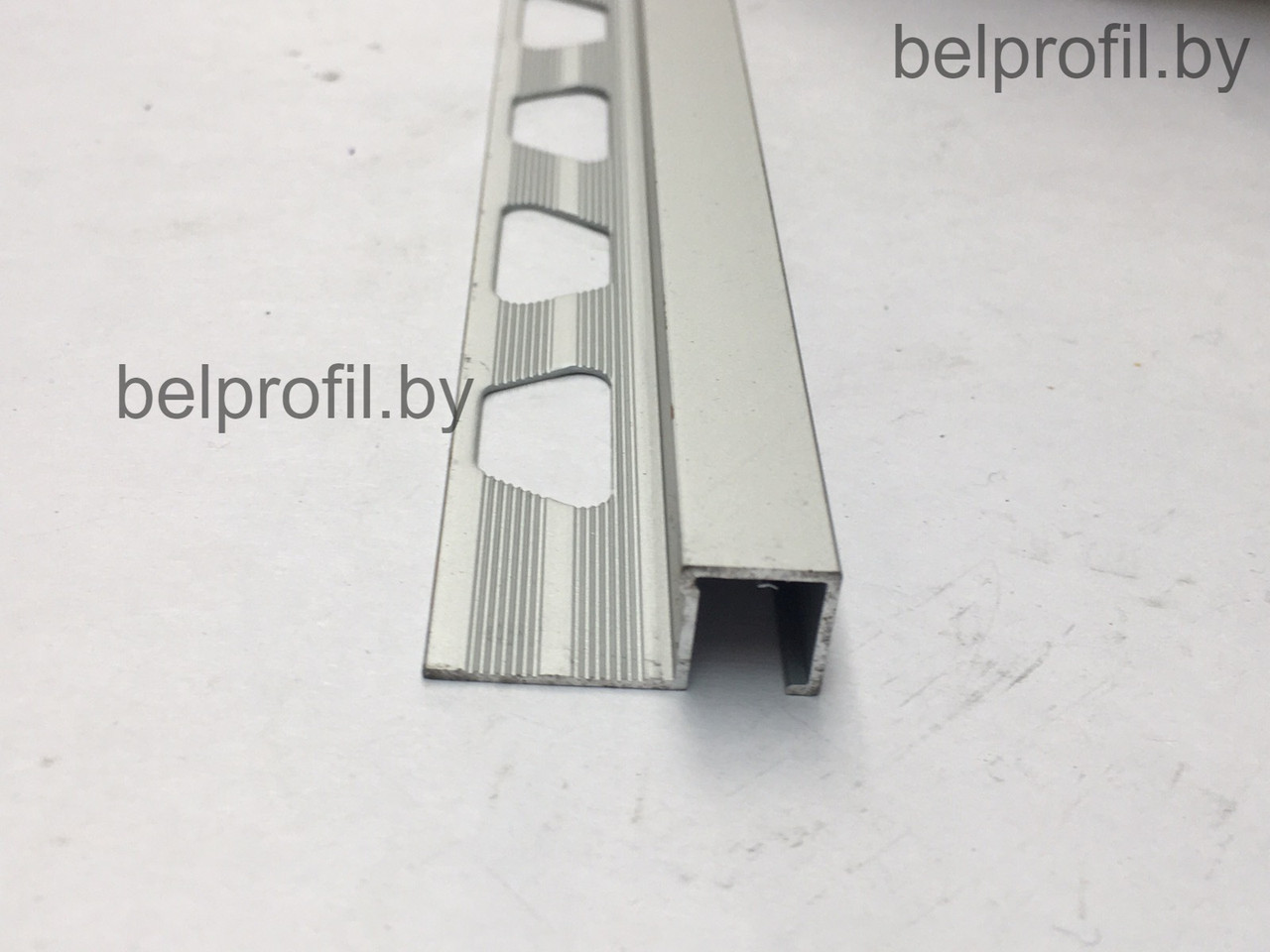 П-образный уголок для плитки 12мм серебро матовое 270см - фото 2 - id-p142161442