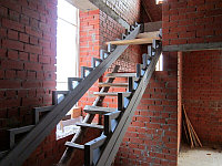 Лестницы на металлокаркасах под отделку модель 59