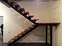 Лестницы на монокаркасе с площадкой модель 105