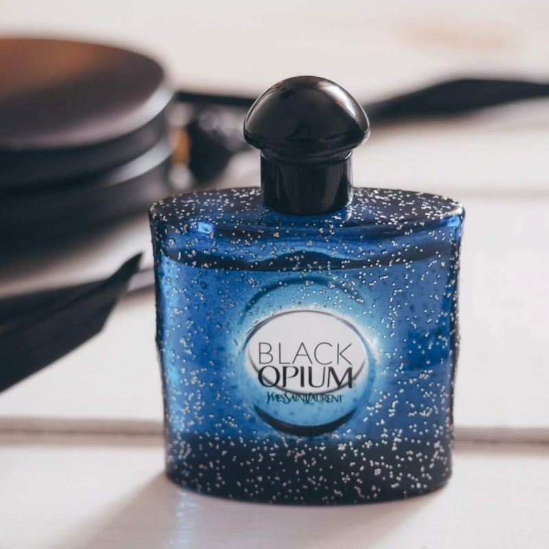 Парфюмированная вода Yves Saint Laurent Black Opium Intense