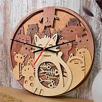 Часы настенные деревянные "Котики" (размер 30*30 см)
