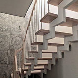 Металлическая лестница на второй этаж, двухкосоурная, фото 6