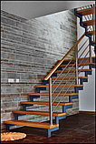 Металлическая лестница на второй этаж, двухкосоурная, фото 5