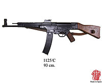 Макет немецкой штурмовой винтовки STG-44 с ремнем