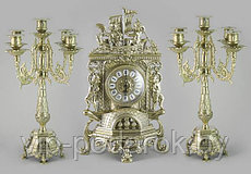Часы каминные с канделябрами на 5 свечей h40см золотые