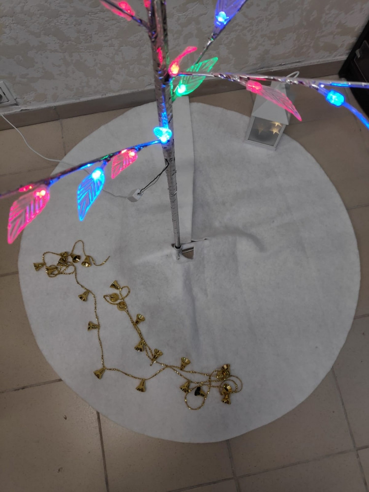 Юбка (лужайка) декор под новогоднюю ёлку (полиэфир 100), елочное украшение, коврик под елку, диаметр 1 метр - фото 6 - id-p140292493