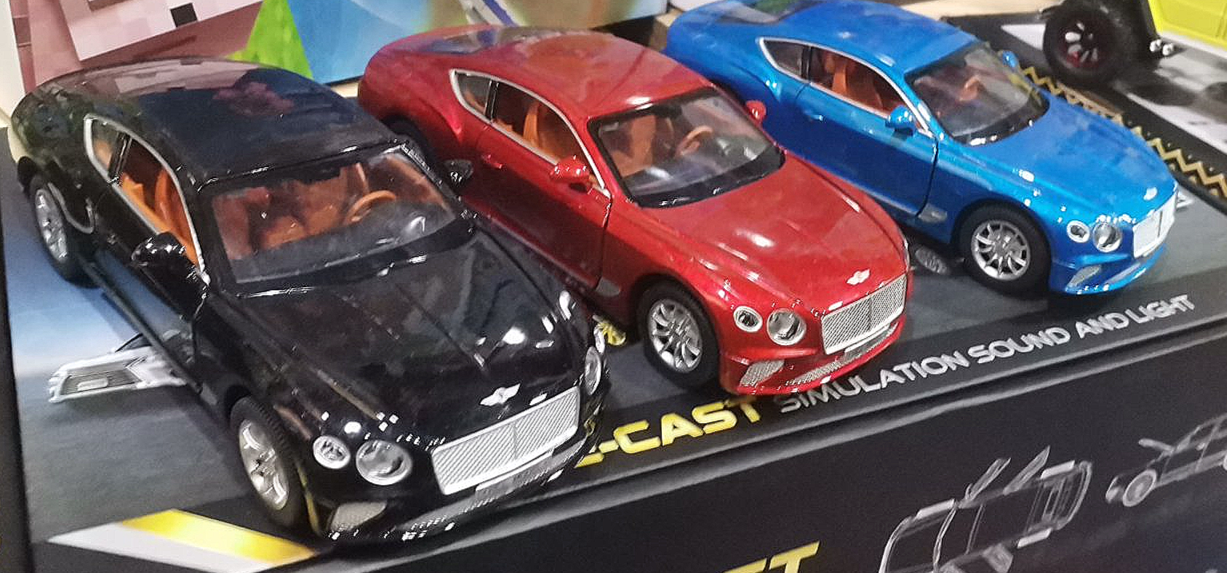 Машинка металлическая Бэнтли Bentley GT W12 масштаб 1/32