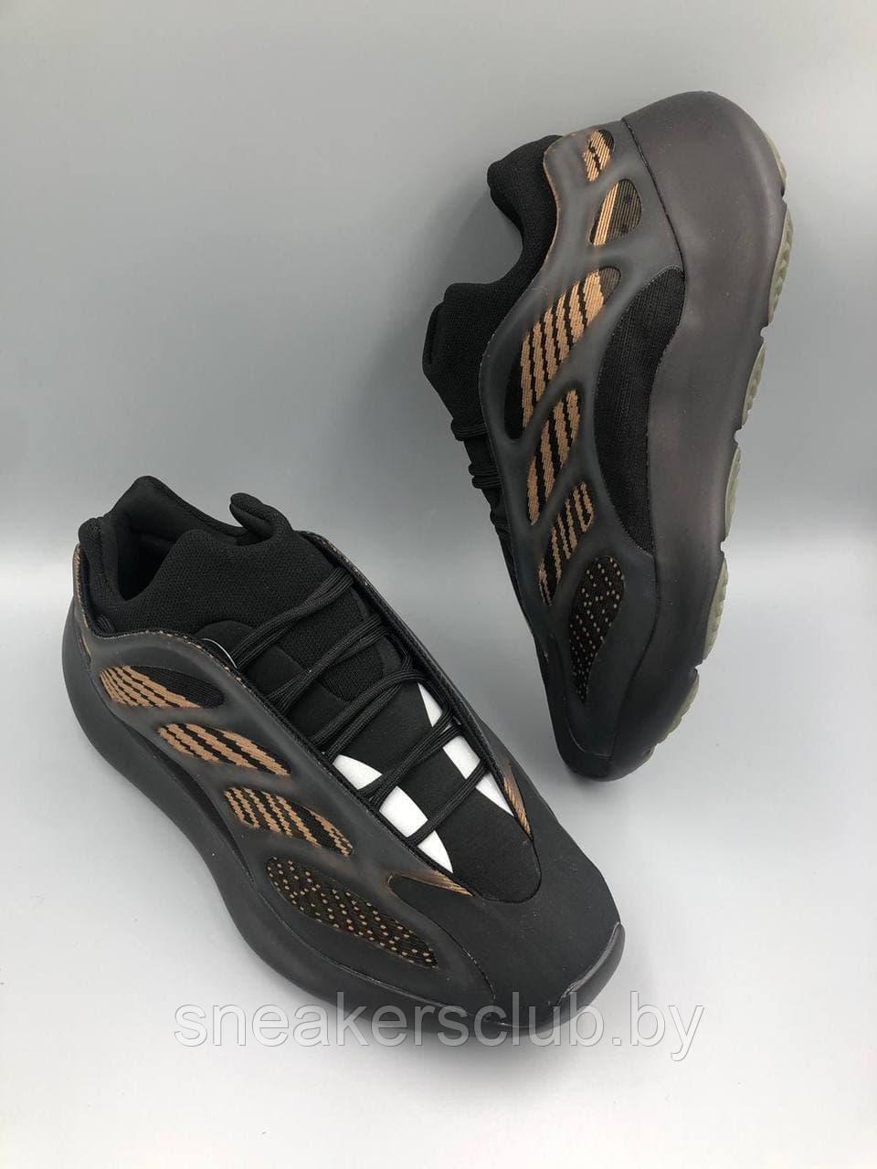 Кроссовки Adidas Yeezy 700 V3/ мужские/ повседневные/ демисезонные