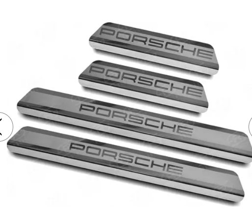 Накладки  на пороги (с надписью) для Porsche Cayenne III 2017-2021.