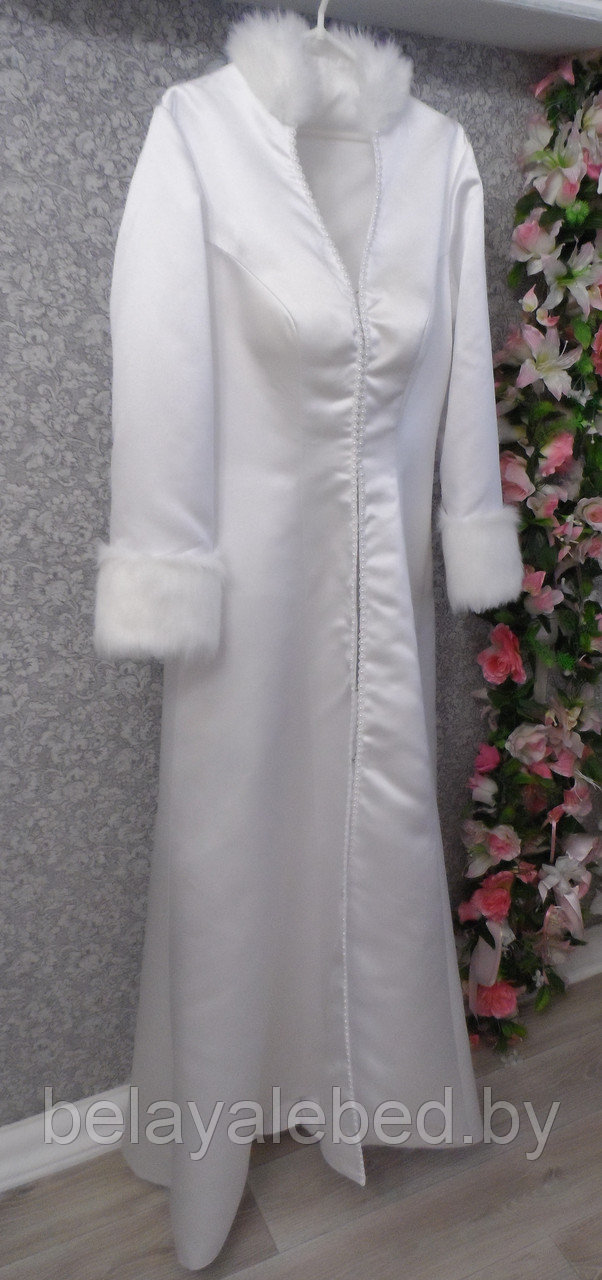 Пальто белое атласное №25 размер 46-50 Б.У. - фото 5 - id-p87229969