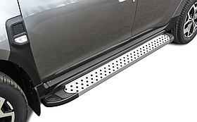 Пороги алюминиевые "Standart Silver" 1700 серебристые Renault Duster (2021)