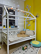 Кровать домик из массива сосны для детей и подростков "Kinder-lux 1" цвет белый