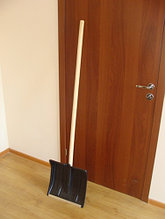Лопата снегоуборочная "Дворик" с черенком (ширина 360 мм)