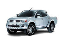 Автомобильные коврики в салон и багажник для MITSUBISHI L200 2010-