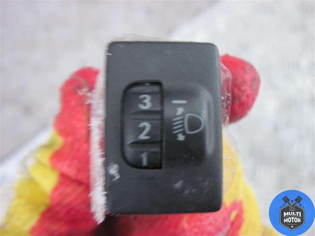Кнопка корректора фар TOYOTA RAV 4 II (2000-2005) 2.0 D-4D 1CD-FTV - 116 Лс 2004 г. - фото 1 - id-p170818379