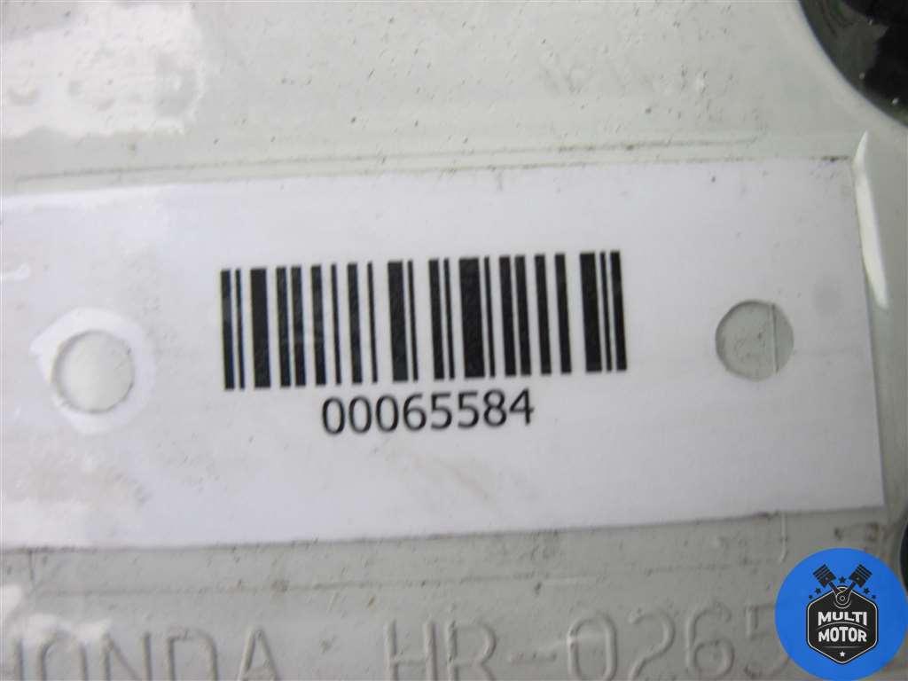 Щиток приборов (приборная панель) HONDA HR-V (1998-2006) 1.6 i D16W1 - 105 Лс 2004 г. - фото 5 - id-p171149791