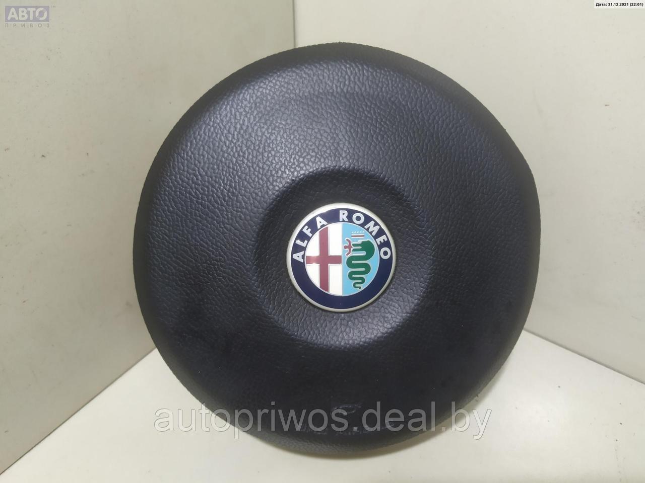 Подушка безопасности (Airbag) водителя Alfa Romeo 159 - фото 1 - id-p171157034