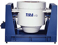 Вибрационные стенды с выталкивающим усилием 49 кН Tira GmbH