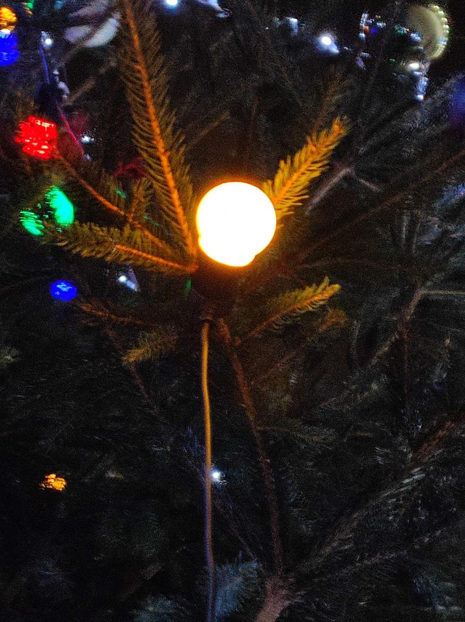 Лампа шар e27 3 LED  Ø45мм - желтая