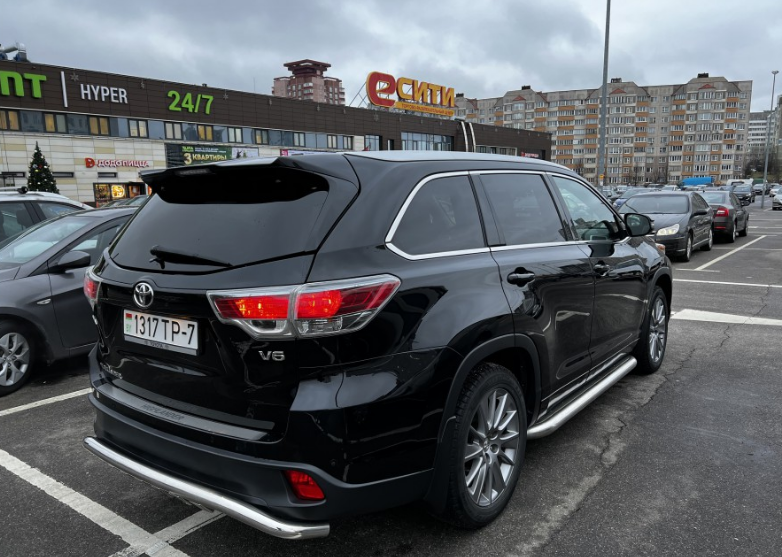 Toyota Highlander III (XU50), 7 мест (прокат и аренда, с водителем/без) - фото 3 - id-p171357190