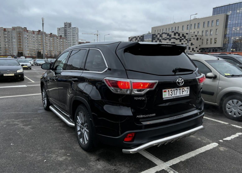 Toyota Highlander III (XU50), 7 мест (прокат и аренда, с водителем/без) - фото 5 - id-p171357190