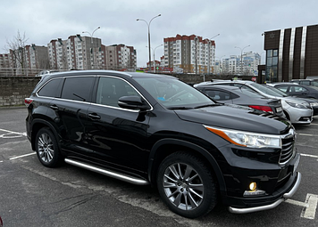 Toyota Highlander III (XU50), 7 мест (прокат и аренда, с водителем/без)