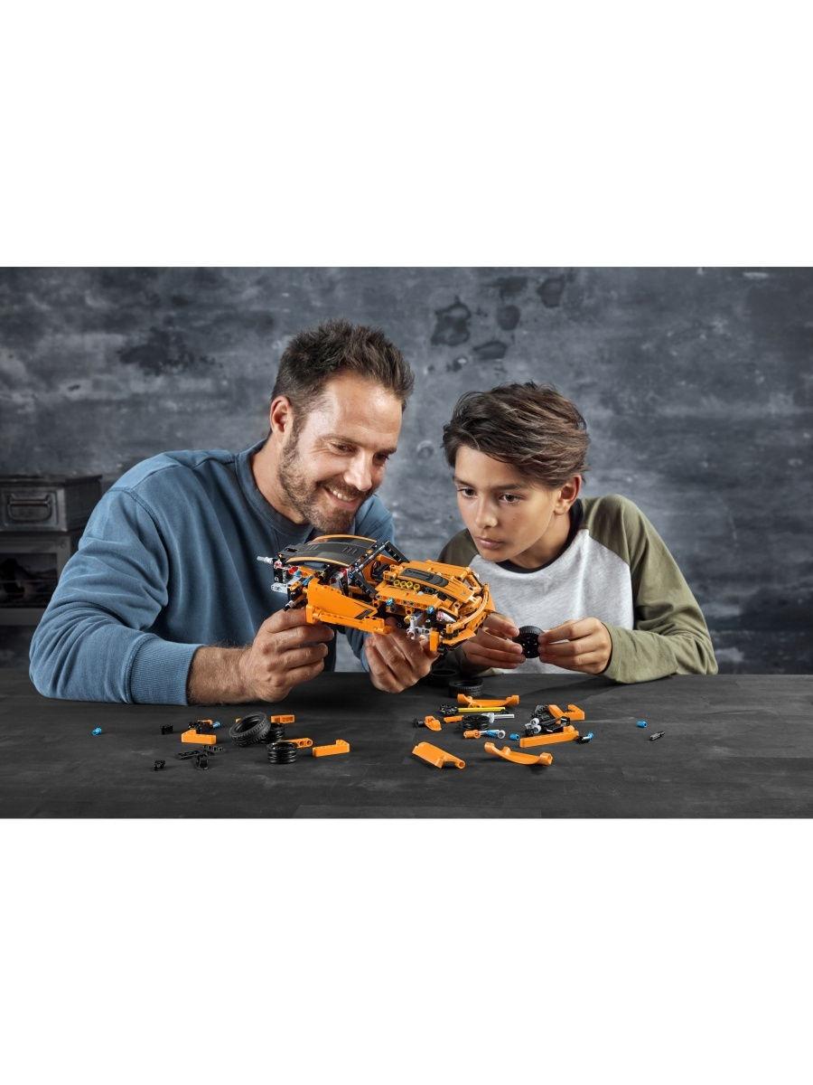 Конструктор Lego Technic 42093 Chevrolet Corvette ZR1 - фото 3 - id-p171745818