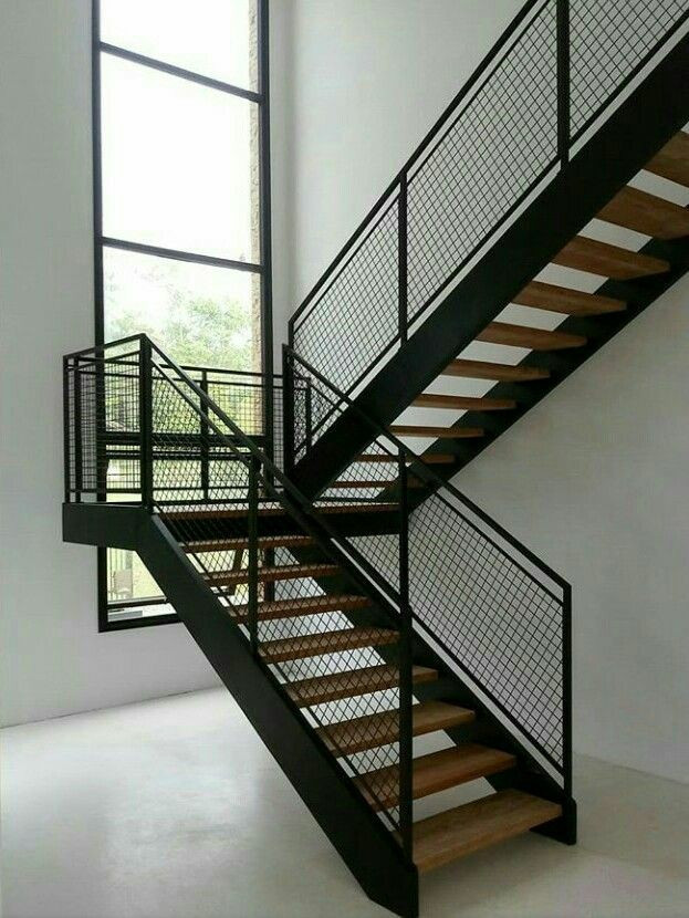 Лестницы на металлической тетиве модель 13