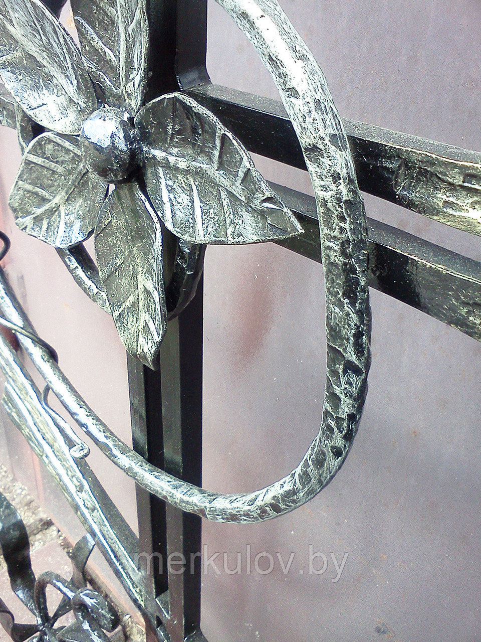Крест металлический, ручная работа (отличное дополнение кованой ограды) - фото 2 - id-p19886000