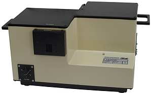 Двойной монохроматор / спектрорадиометр Bentham IDR150 (фокус: 300 мм)