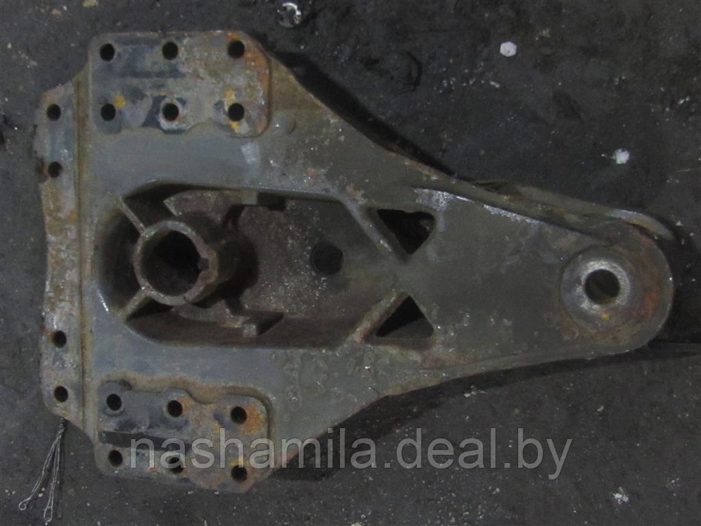 Кронштейн полурессоры Renault Magnum DXI - фото 3 - id-p172244177