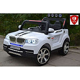 Двухместный детский электромобиль Electric Toys BMW X5 Lux 12V (белый) 10Ah с дугами, фото 2