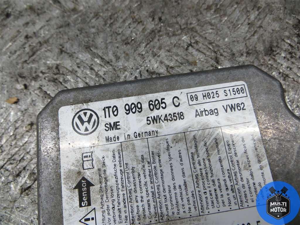 Блок управления air bag Volkswagen Touran (2003-2008) 1.9 TDi BKC 2006 г. - фото 2 - id-p172290125