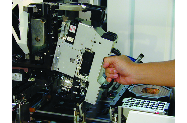 Модульный сверхвысокопроизводительный гибкий автомат установки компонентов FUJI NXT III - фото 5 - id-p172372589