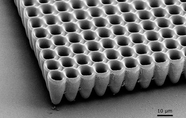 Настольная система лазерной литографии Nanoscribe Photonic Professional GT - фото 5 - id-p172372986