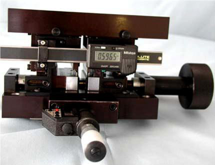 Пневматическая установка для формовки выводов микросхем Manix FP-2MAS - фото 2 - id-p172374050