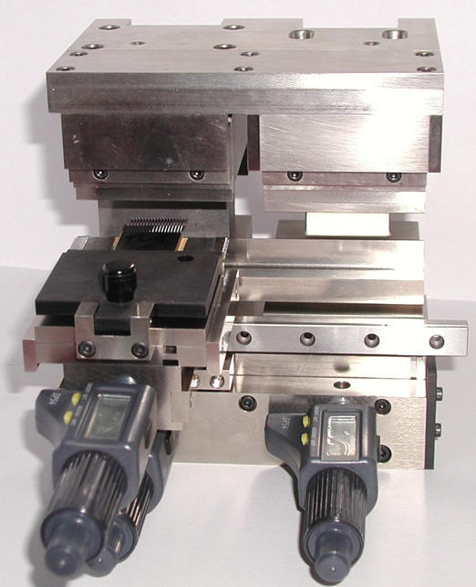 Автоматический пневматический стенд со сменной пресс-формой для формовки и обрезки выводов микрManix FP-1MAS-2 - фото 2 - id-p172374080
