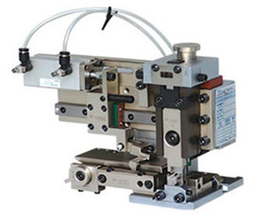Аппликатор с пневматической подачей наконечников в ленте Sovtest CM510/CM610