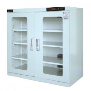 Шкаф сухого хранения с влажностью от 20 до 50 % Dr. Storage A20-315 - фото 1 - id-p172374596