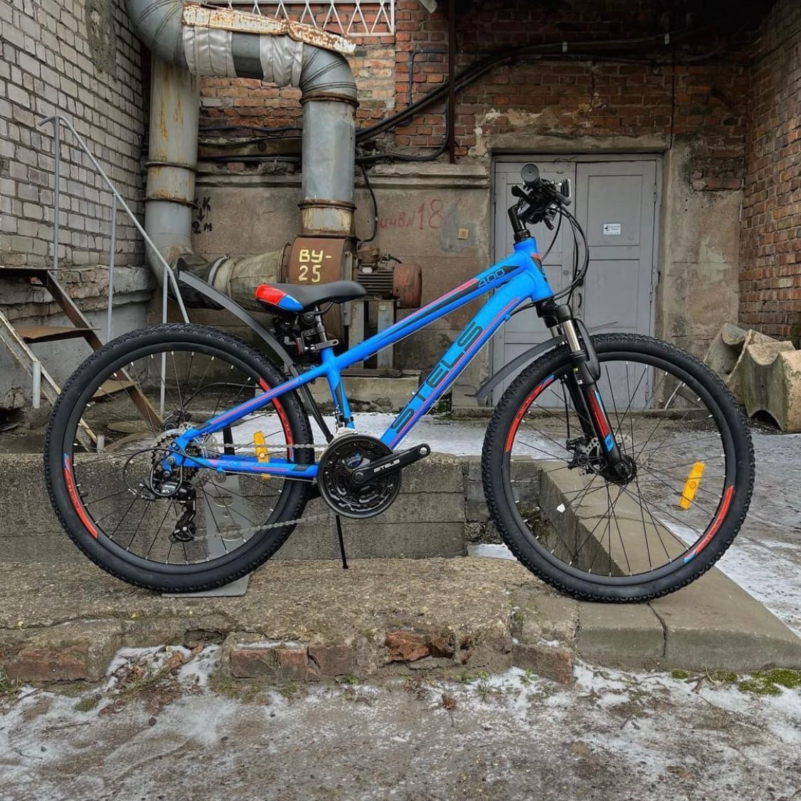 Stels Navigator 400 MD 24" V010 cиний