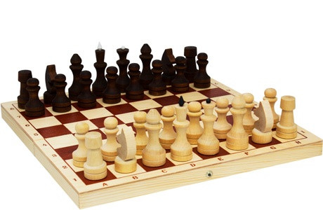 Шахматы с доской (парафинированные) FORA