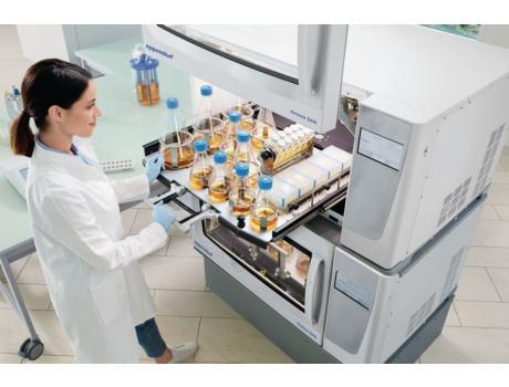 Биологический шейкер-инкубатор Eppendorf Innova S44i - фото 3 - id-p172726176