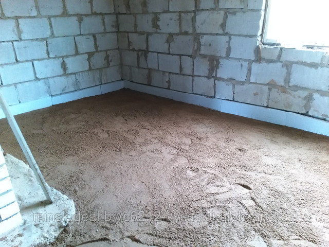 Черновая стяжка пола. Стяжка пола в частном доме. Черновая стяжка дома. Черновая стяжка пола в частном доме. Черновая стяжка пола в частном доме.