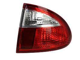 Фонарь правый СЕАТ ЛЕОН с 1999г - 2003г * 445-1909R-UE