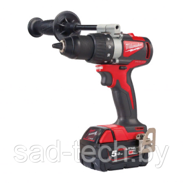 Аккумуляторная безударная дрель-шуруповерт Milwaukee M18 BLDD2-502X (Арт. 4933464515) - фото 1 - id-p173394987