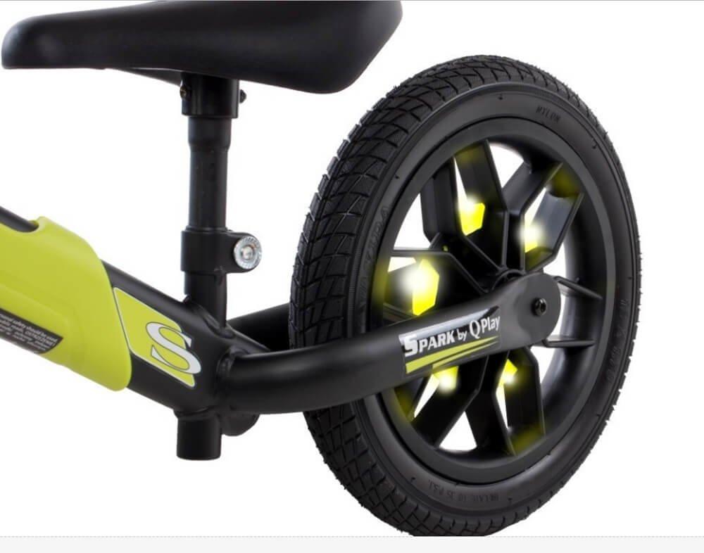 Беговел светящийся Qplay Spark Balance Bike зеленый - фото 4 - id-p173417216