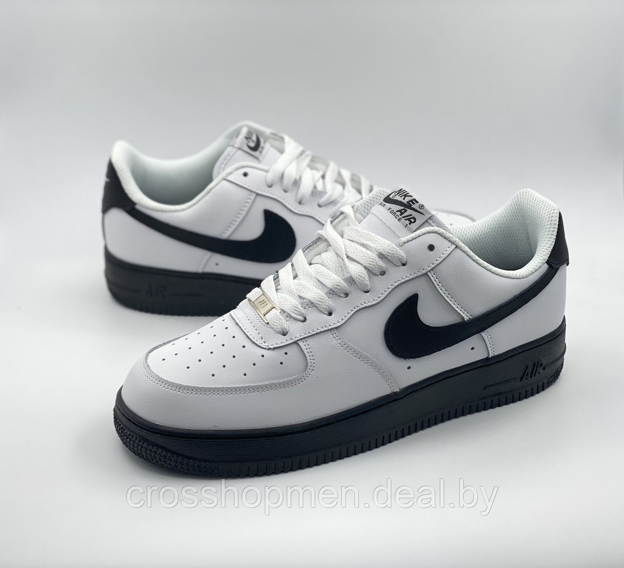 Кроссовки Nike Air Force 1 Low white black sole - фото 1 - id-p173508178