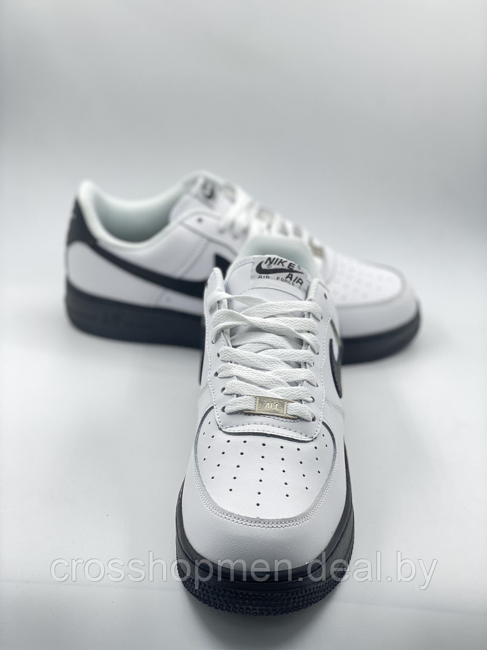 Кроссовки Nike Air Force 1 Low white black sole - фото 2 - id-p173508178